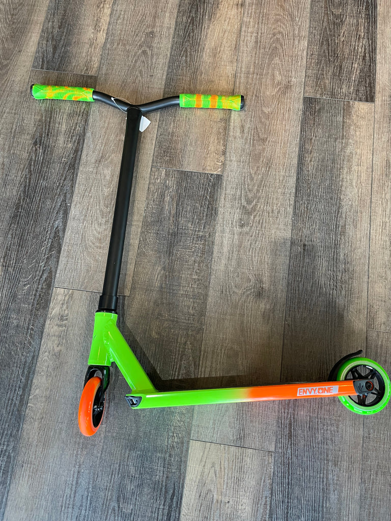 ENVY ONE S3 COMPLETE SCOOTER - GREEN/ORANGE