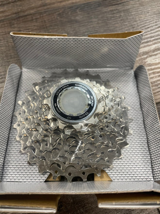 Shimano 105 CS-5700 10 speed Cassette Sprocket New Old Stock